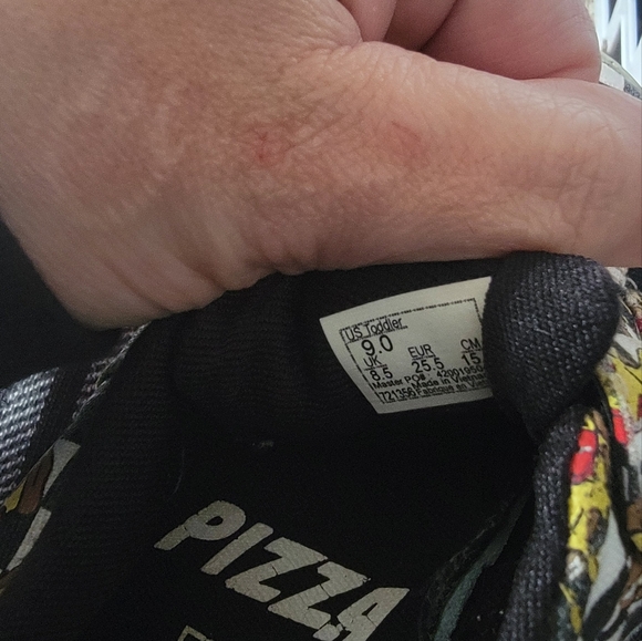 Toddler shoe lot - Picture 8 of 12